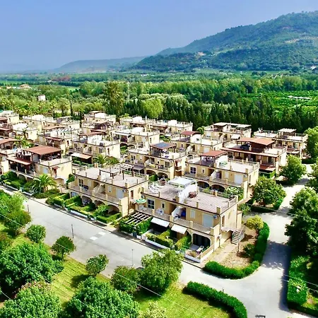 Pizzo Beach Club Two Bed Apartments 8G Exterior foto