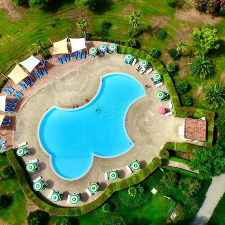 Pizzo Beach Club Two Bed Apartments 8G Exterior foto