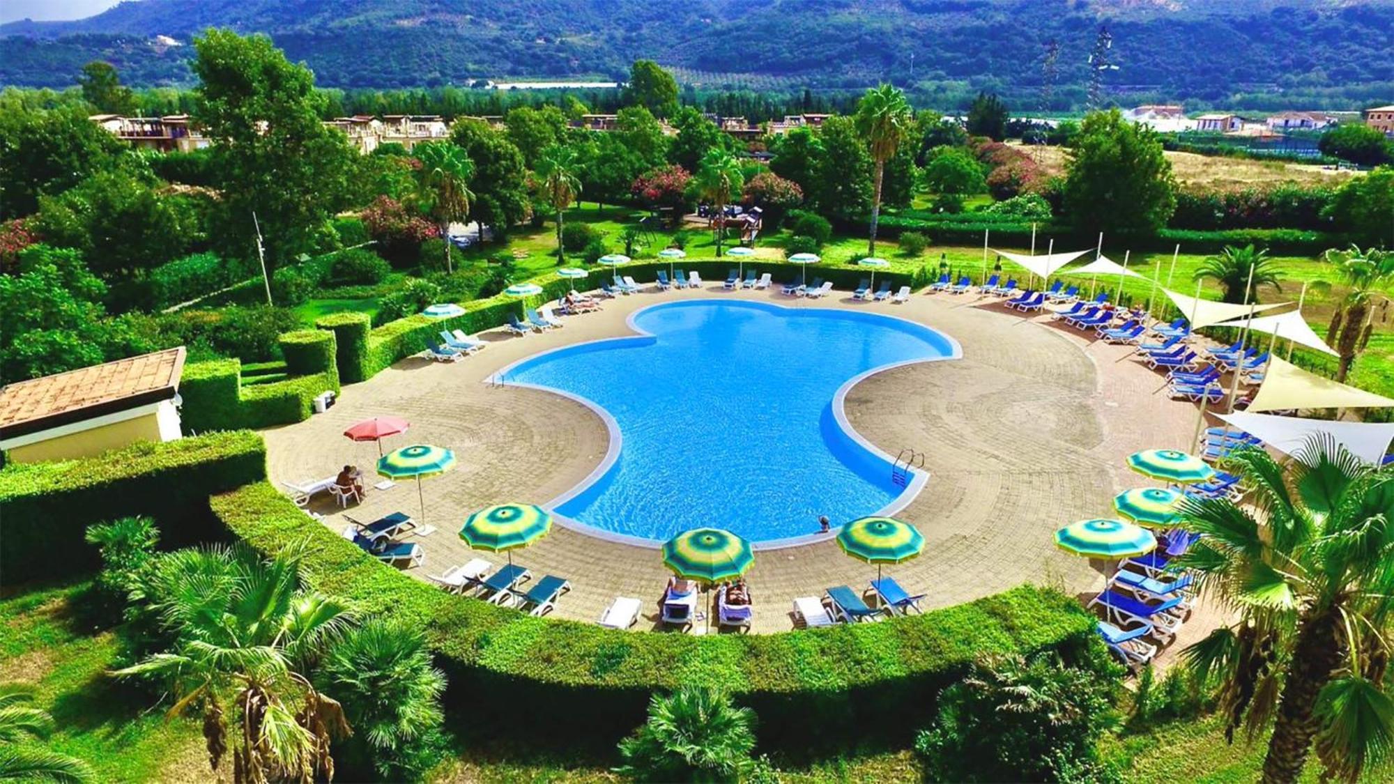 Club Two Bed 8g Pizzo (Calabria)